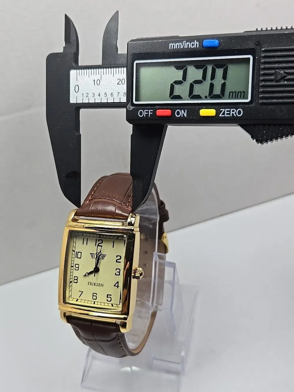 Eriksen The Classic Mens Gold Tone 30mm .Tank Watch New Battery Brown Leather